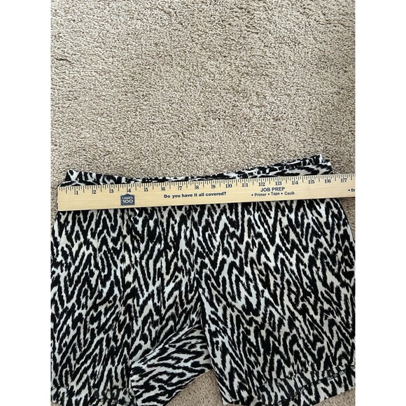 Banana Republic Heritage Animal Print Belted Shorts Size 2 Summer Vacation - Picture 8 of 13